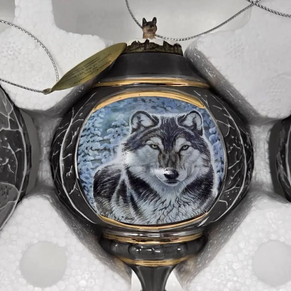 BRADFORD EDITIONS VOICES OF THE WILDERNESS SET 5 3 X WOLF 3D CHRISTMAS ORNAMENT